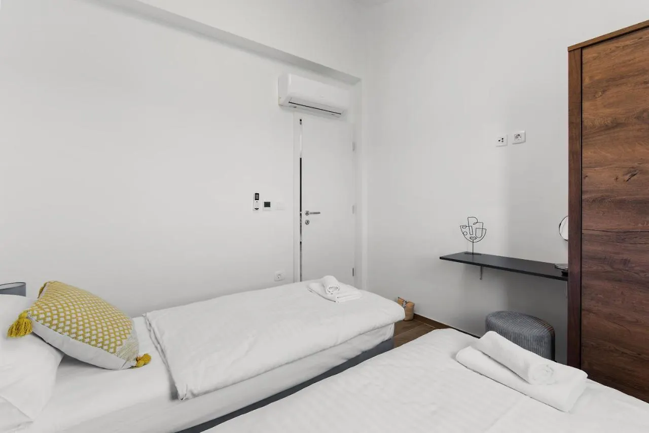 Grivicic Apartment B Пореч 0*,